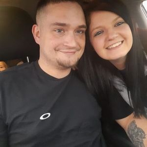 Meet your Posher, Eric marissa